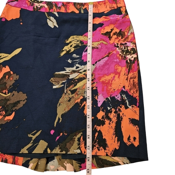Trina Turk "Miki" Print Pencil Skirt, Size 0 - Picture 8 of 8